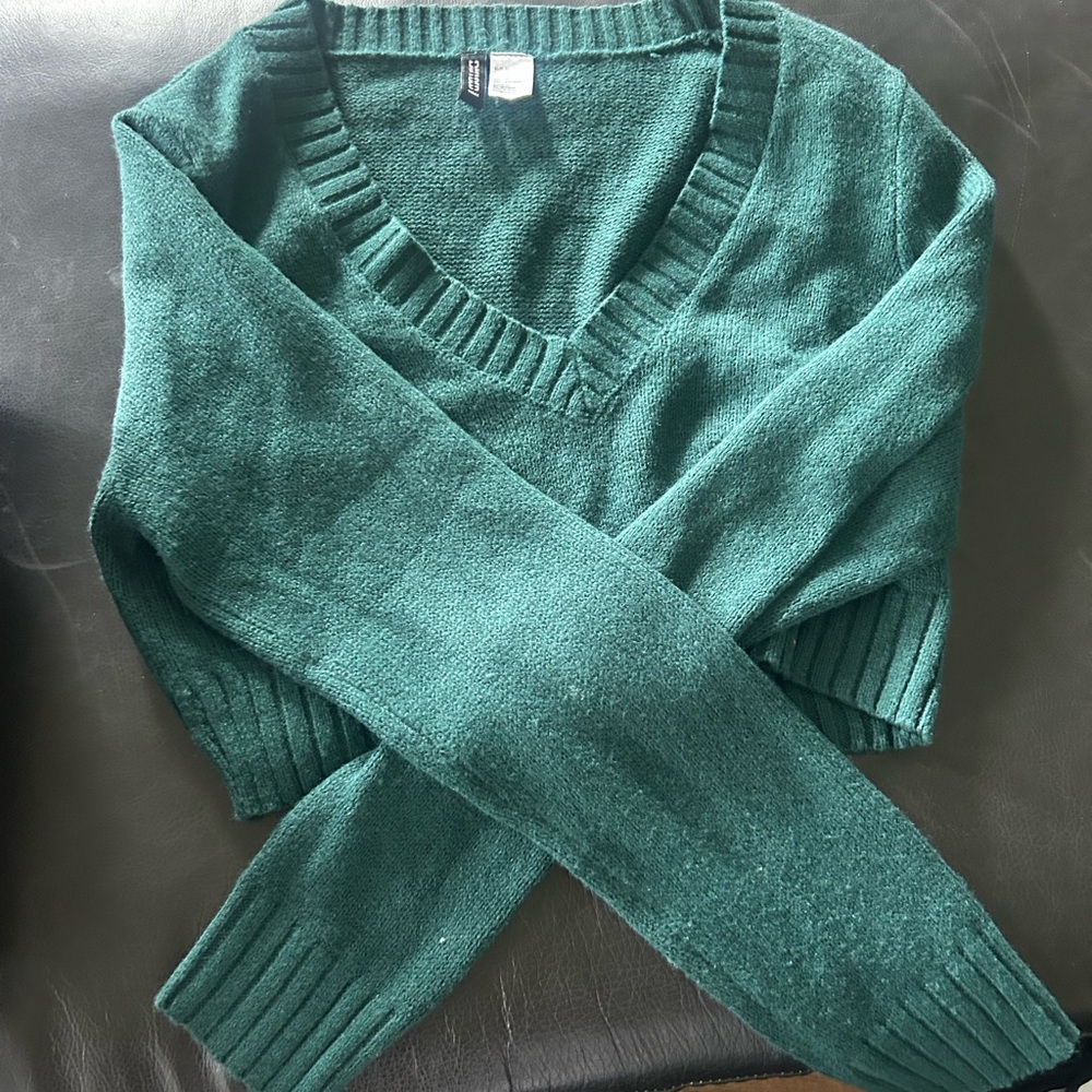 H&M Green Ribbed Crop Top